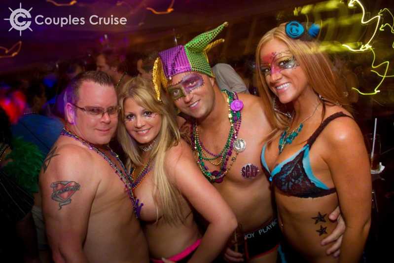 Couples, all ready for Mardi Gras Night