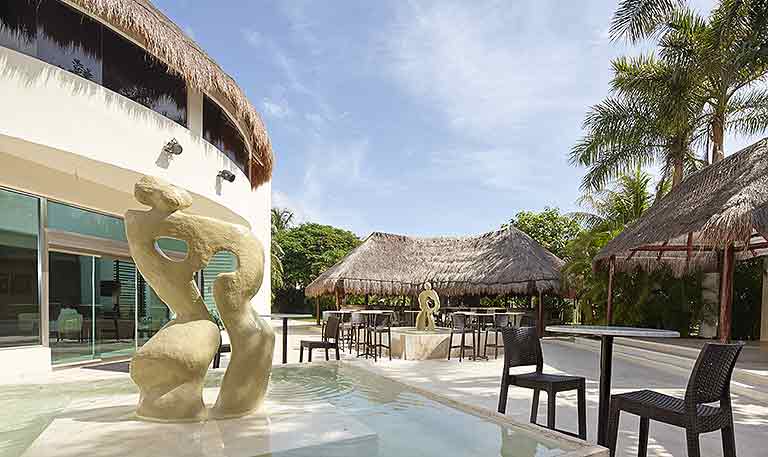 Desire Resort Riviera Maya Melange Lounge