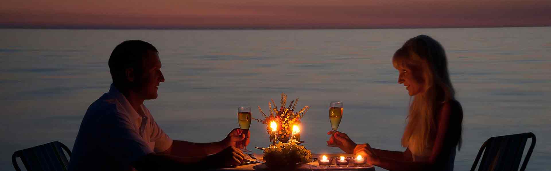 Nightly Entertainment At Desire Resort Riviera Maya
